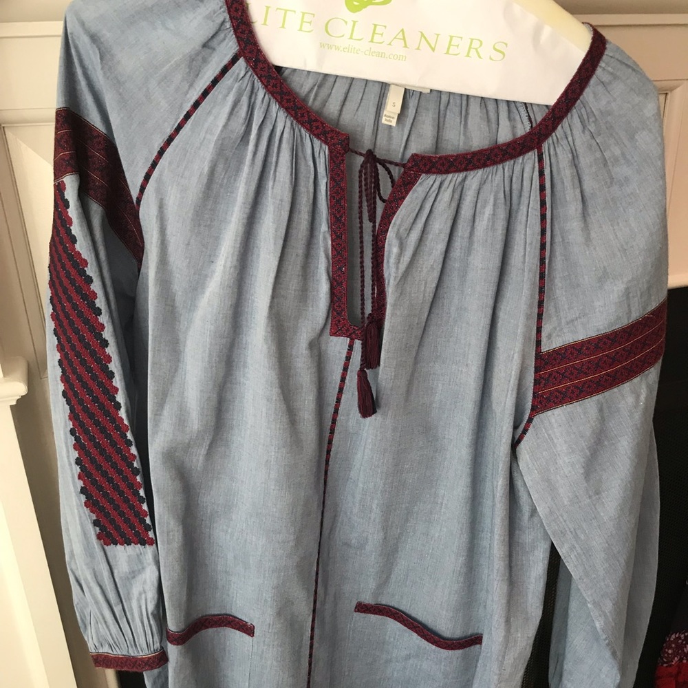 Joie Split V-Neck long sleeved Chambray Dress